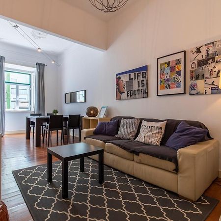 Typical 2Bdr Apartment In Lisbon By Lovelystay Экстерьер фото