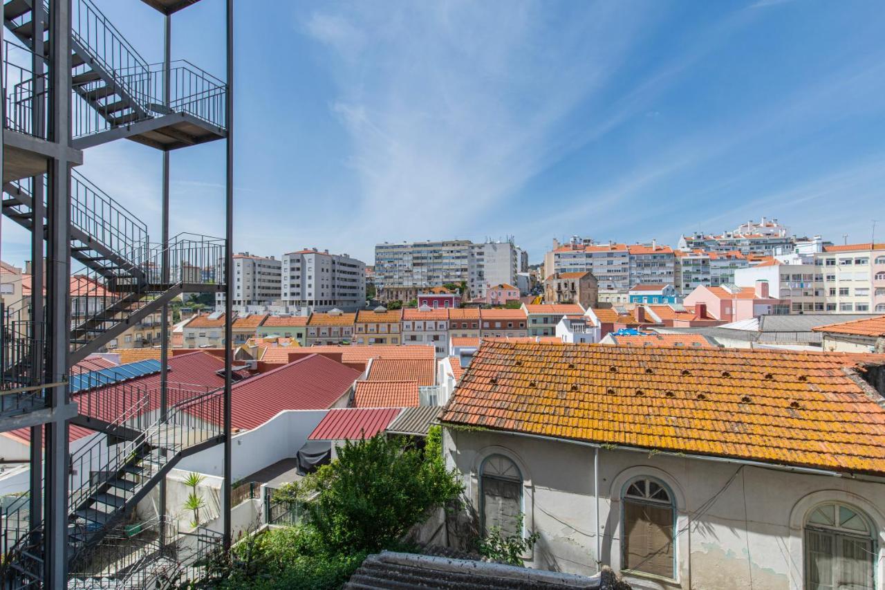 Typical 2Bdr Apartment In Lisbon By Lovelystay Экстерьер фото